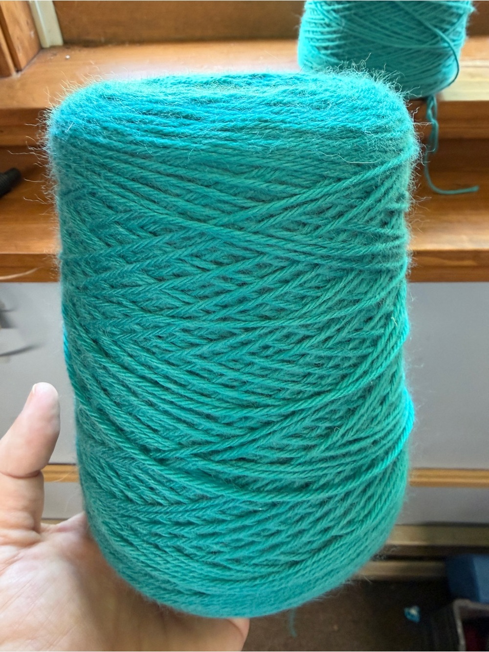 Maine Line Jagger Spun Superwash Wool 100% Yarn Cone 750 yds Teal Knit Weave - Picture 3 of 6